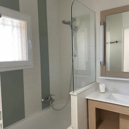 Wifi Parking, Tennis, Piscine Au Mileu Des Golfs De Valescure * Saint-Raphaël